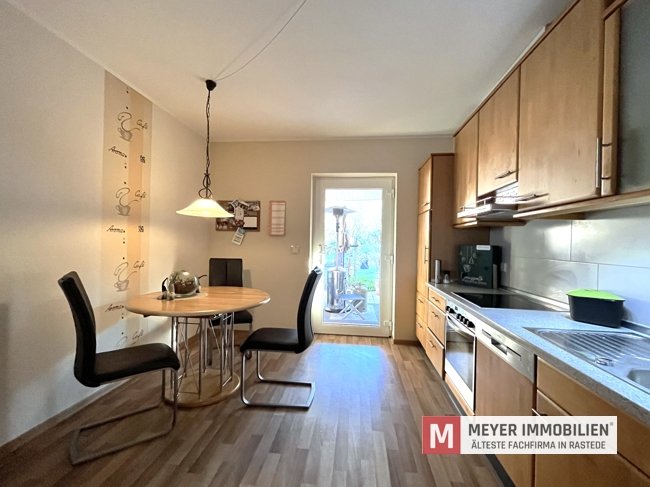 Naturliebhaber aufgepasst - Kernsaniertes Wohnhaus mit Doppelgarage am Ortsrand von Rastede (Obj.-Nr.: 6510)