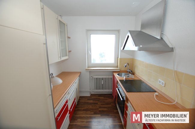 Bezugsfreie 3 ZKBB OG-Wohnung mit Kellerraum in Varel (Objekt-Nr.: 6430)