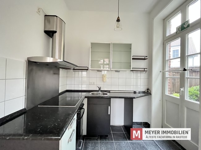 Arbeiten im Herzen von Rastede – Repräsentative Büro- & Praxisfläche in historischem Ambiente (Obj.-Nr.: 6539)