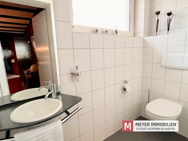 Bungalow mit Garagenanbau und sep. DG-Wohnung in Ofen zu verkaufen (Obj.-Nr.: 6491)