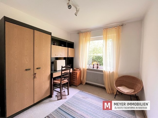 Bungalow mit Garagenanbau und sep. DG-Wohnung in Ofen zu verkaufen (Obj.-Nr.: 6491)