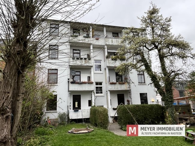 Zedeliusstraße: Mehrfamilienhaus mit 8 Wohneinheiten Nähe Kurpark (Obj.-Nr.: 6465)