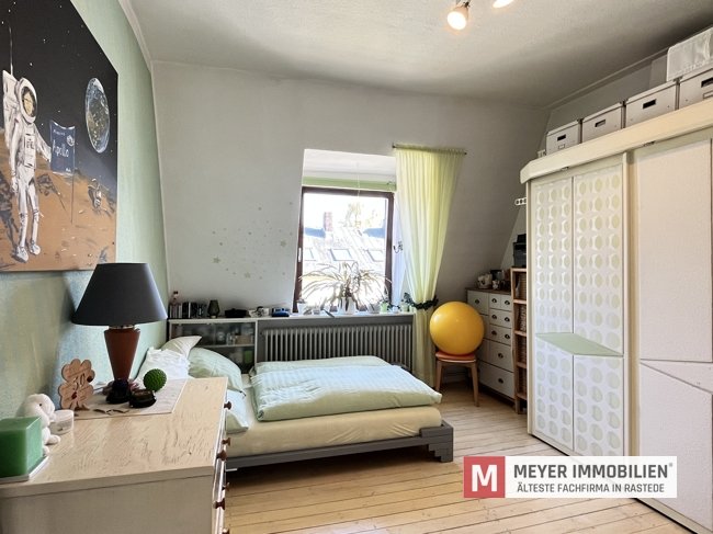 Zedeliusstraße: Mehrfamilienhaus mit 8 Wohneinheiten Nähe Kurpark (Obj.-Nr.: 6465)