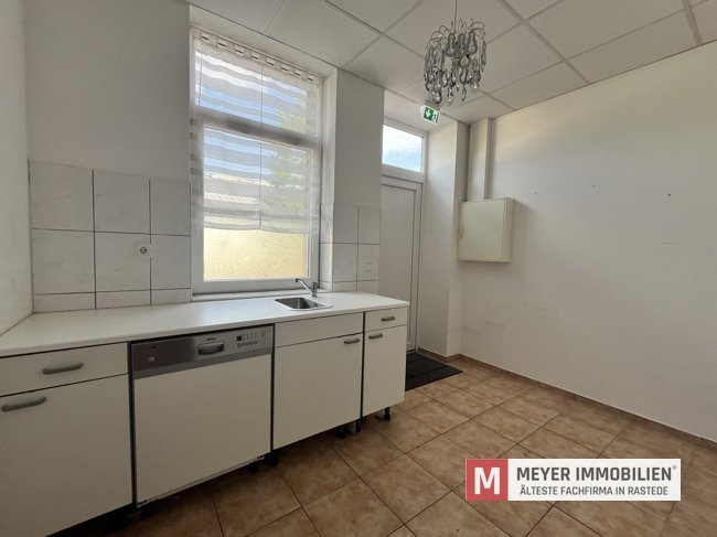 Büro- / Praxisfläche  in 1A Werbelage von Ofen (Obj.-Nr.: 6549)