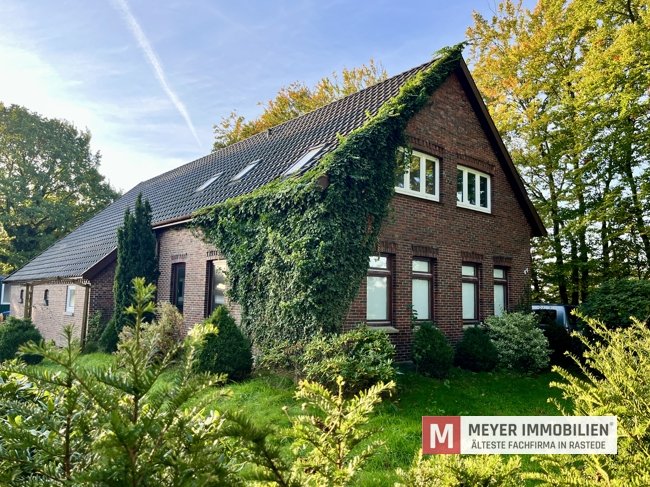 Ländliches Wohnhaus für Natur- und Tierfreunde – mit Scheune und großem Grundstück (Obj.-Nr. 6541)