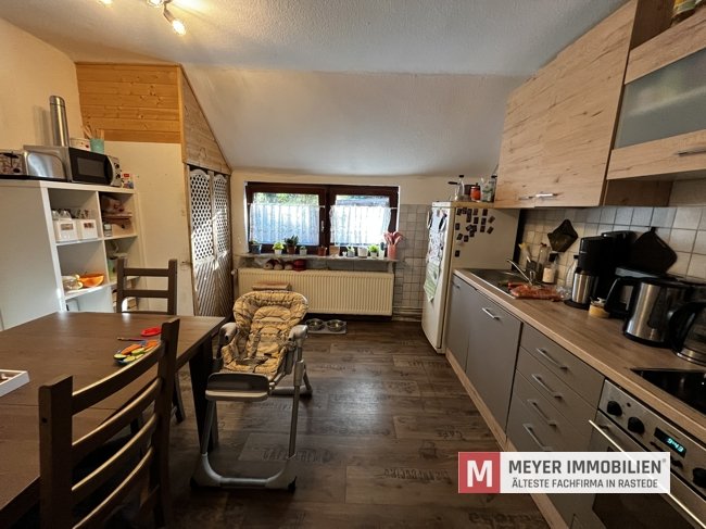 Resthof mit 4 Wohneinheiten auf 3,8 ha Grünland in idyllischer Lage von Salzendeich (Obj.-Nr.: 6449)