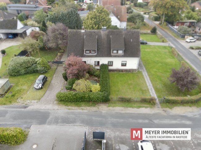 Sanierte Doppelhaushälfte direkt in Jaderberg zu verkaufen (Obj.-Nr.: 6551)