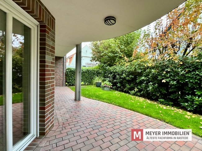 Moderne Neubauwohnung mit Garten in einem 5FH in Ortskernlage von Rastede (Obj.-Nr.: 6553)