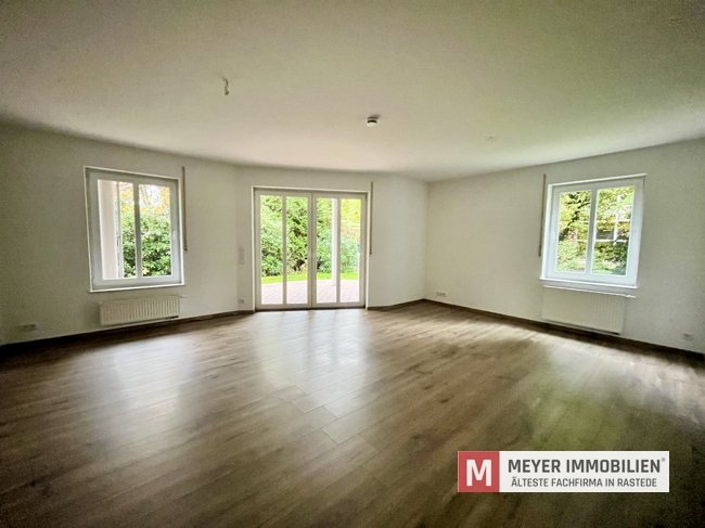 Moderne Neubauwohnung mit Garten in einem 5FH in Ortskernlage von Rastede (Obj.-Nr.: 6553)