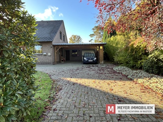 Helle DG Wohnung in ruhiger Lage in Altmoorhausen (Objekt-Nr.: 6555)