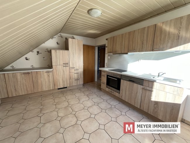 Helle DG Wohnung in ruhiger Lage in Altmoorhausen (Objekt-Nr.: 6555)