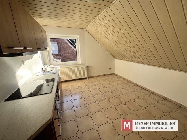 Helle DG Wohnung in ruhiger Lage in Altmoorhausen (Objekt-Nr.: 6555)