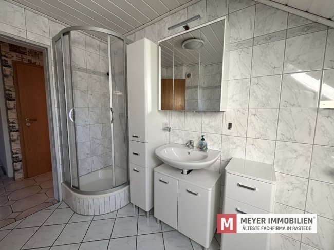 Helle DG Wohnung in ruhiger Lage in Altmoorhausen (Objekt-Nr.: 6555)