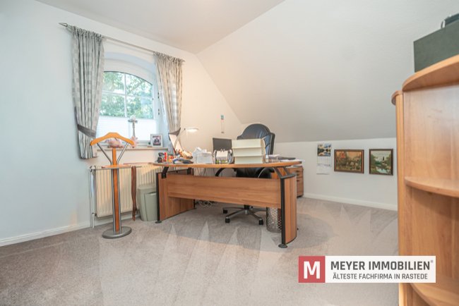 Individuelle Gewerbefläche + Einfamilienhaus direkt in Jaderberg (Obj.-Nr. 6537)