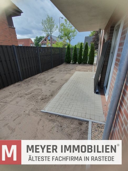 Lichtdurchflutete & neuwertige Erdgeschosswohnung in Hahn-Lehmden (Obj.-Nr.: 6558)