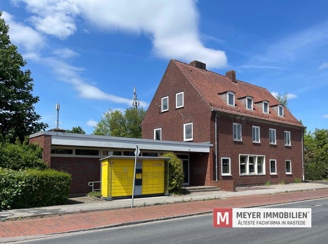 Ehemaliges Postgebäude in direkter Zentrumslage von Zetel  (Obj.Nr. 6507)