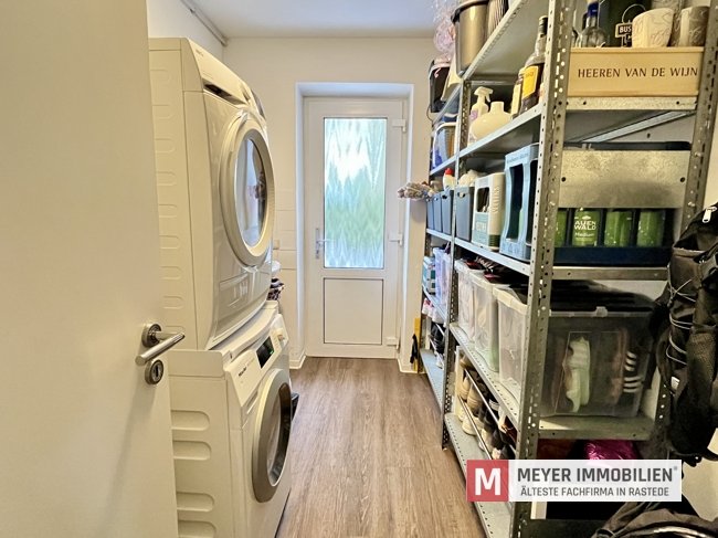 Moderne Erdgeschosswohnung mit Garten und Carport im Herzen von Rastede (Obj.-Nr. 6592)