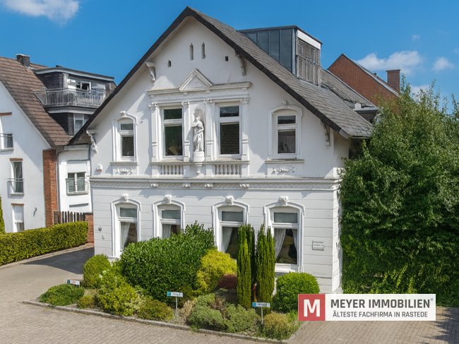 Geräumige, lichtdurchflutete Dachgeschosswohnung in Toplage von Rastede (Obj.-Nr.: 6593)