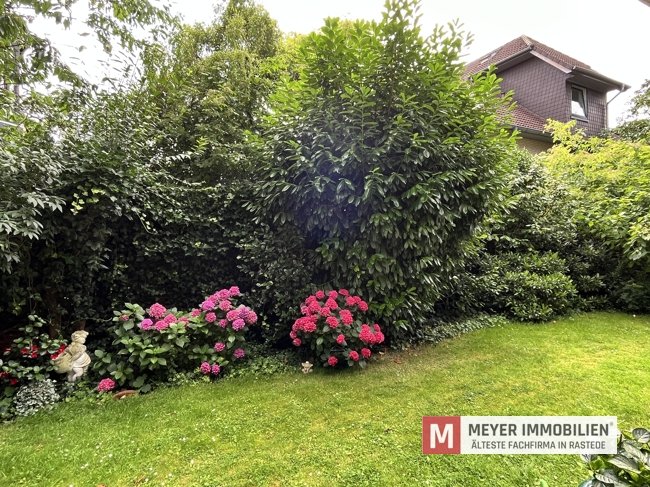 Geräumige Erdgeschosswohnung mit Wintergarten &amp; Garten – Kapitalanlage in Toplage von Alt-Rastede (Obj.-Nr. 6612)