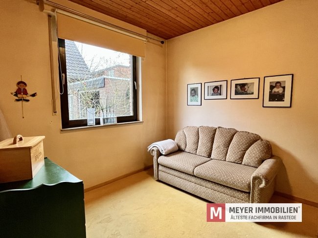 Helles Architektenhaus auf ruhigem Hintergrundstück in OL-Dietrichsfeld (Obj.-Nr. 6616)