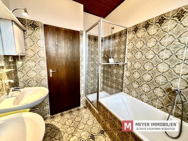 Helles Architektenhaus auf ruhigem Hintergrundstück in OL-Dietrichsfeld (Obj.-Nr. 6616)