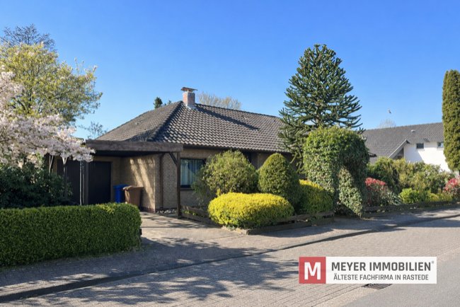 Bungalow auf Traumgrundstück in ruhiger und zentrumsnaher Lage von Bad Zwischenahn (Obj.-Nr.: 6606)