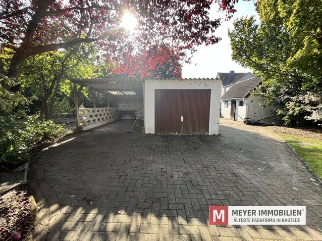 Bezugsfreie und sanierte Doppelhaushälfte in Jaderberg zu verkaufen (Obj.-Nr.: 6623)