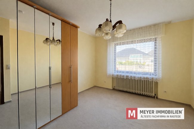 Bungalow auf Traumgrundstück in ruhiger und zentrumsnaher Lage von Bad Zwischenahn (Obj.-Nr.: 6606)