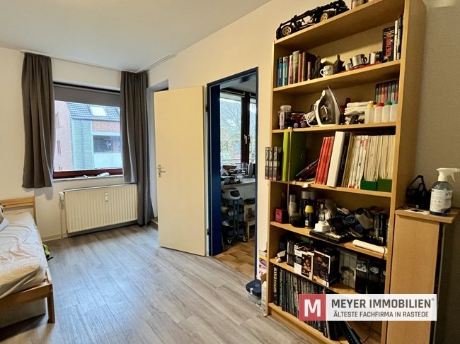 Solide 2 ZKB Wohnung in attraktiver Lage von Wechloy (Obj.-Nr. 6561)