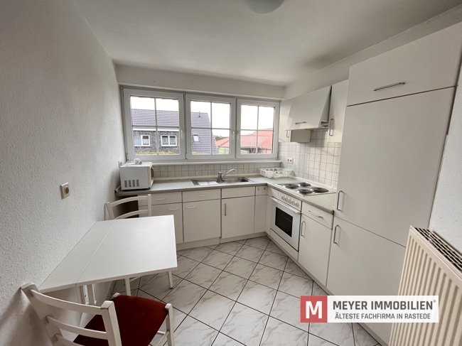 Gepflegtes Wohnhaus mit vermietetem Dachgeschoss in Petersfehn (Objekt-Nr.: 6638)