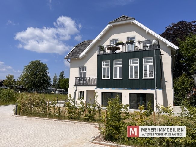 Rückwärtige Ansicht Rückwärtige Ansicht