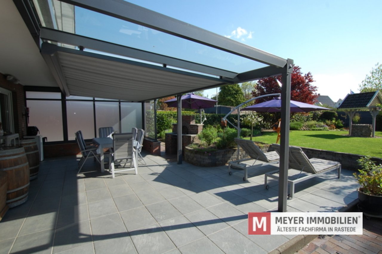 Überdachte Terrasse Überdachte Terrasse