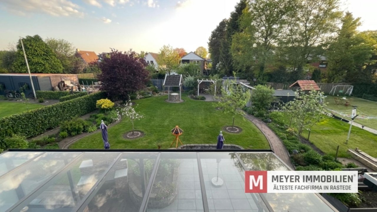 Gartenansicht vom Balkon Gartenansicht vom Balkon