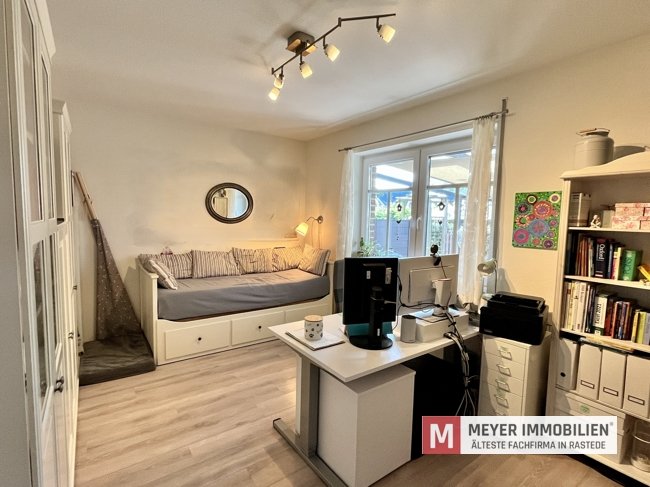 Arbeitszimmer EG