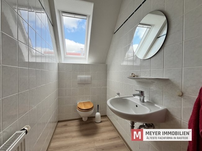 WC DG WC DG