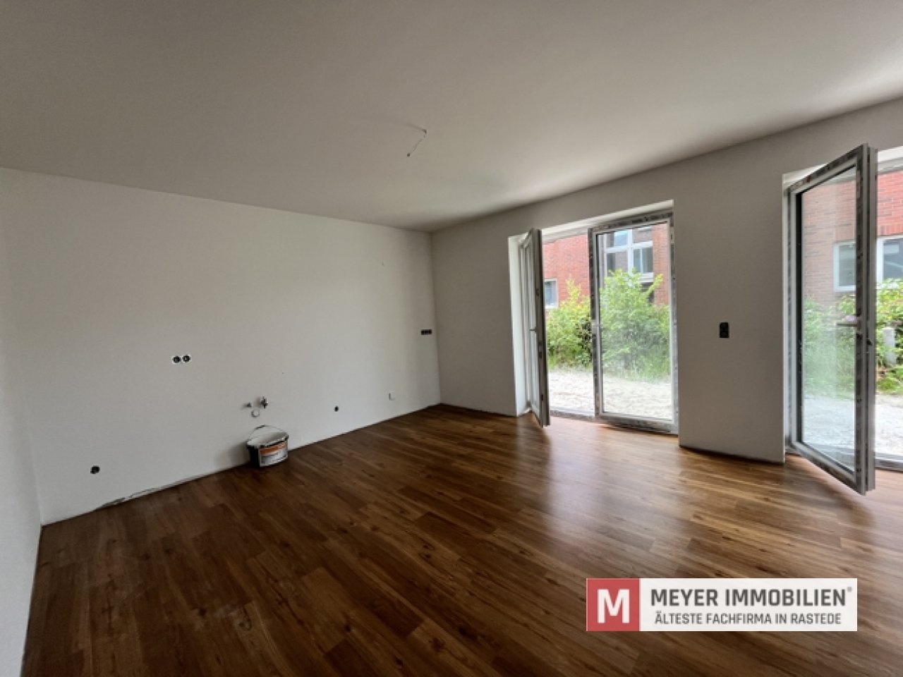 offener Wohn-, Schlaf- und Kochbereich offener Wohn-, Schlaf- und Kochbereich