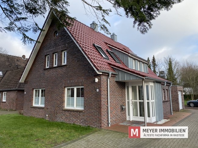 Rastede: Wohnhaus mit möglicher ELW in Rastede-Wahnbek zu vermieten (Obj.-Nr.: 6570) Rastede: Wohnhaus mit möglicher ELW in Rastede-Wahnbek zu vermieten (Obj.-Nr.: 6570)