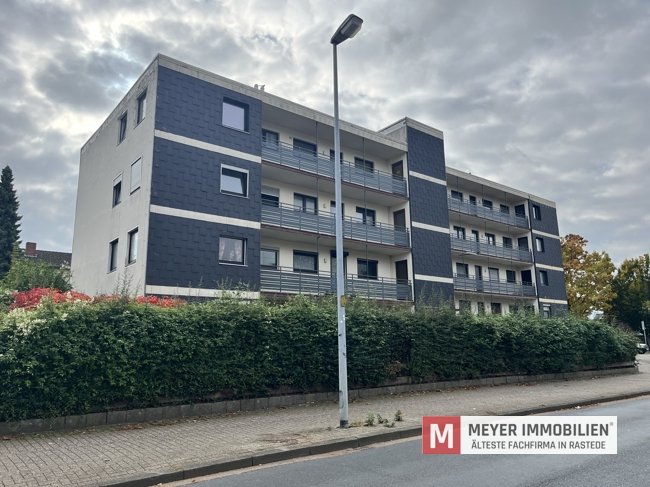Solide Kapitalanlage: Vermietete 2,5-Zimmer-Wohnung mit Balkon in gefragter Lage! (Obj.-Nr. 6554) 