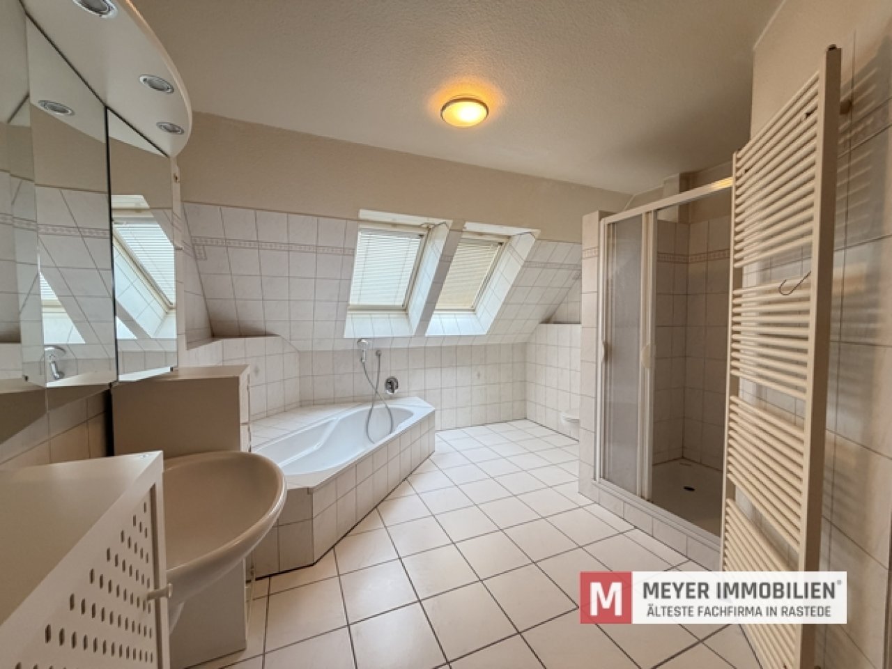 Badezimmer DG Badezimmer DG