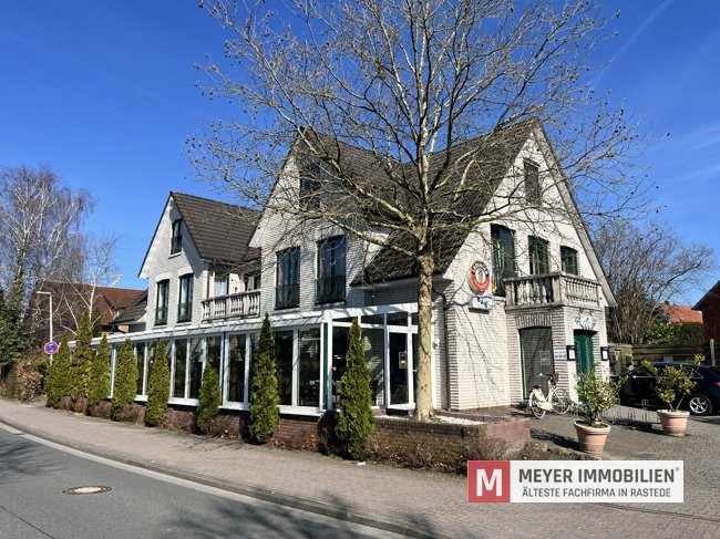 Zentrale gelegenes Wohn- und Geschäftshaus mit Restaurant und 3 Wohneinheiten in Rastede (Obj. Nr. 6604) 