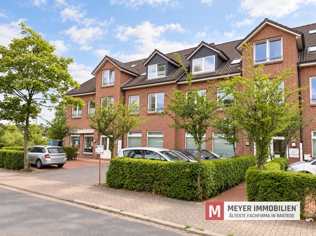 Großzügige 94 m² Wohnung mit Westbalkon in zentraler Lage von Rastede (Obj.-Nr. 6666) Großzügige 94 m² Wohnung mit Westbalkon in zentraler Lage von Rastede (Obj.-Nr. 6666)
