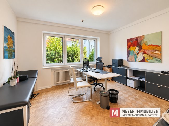 Büro/Praxisraum Büro/Praxisraum