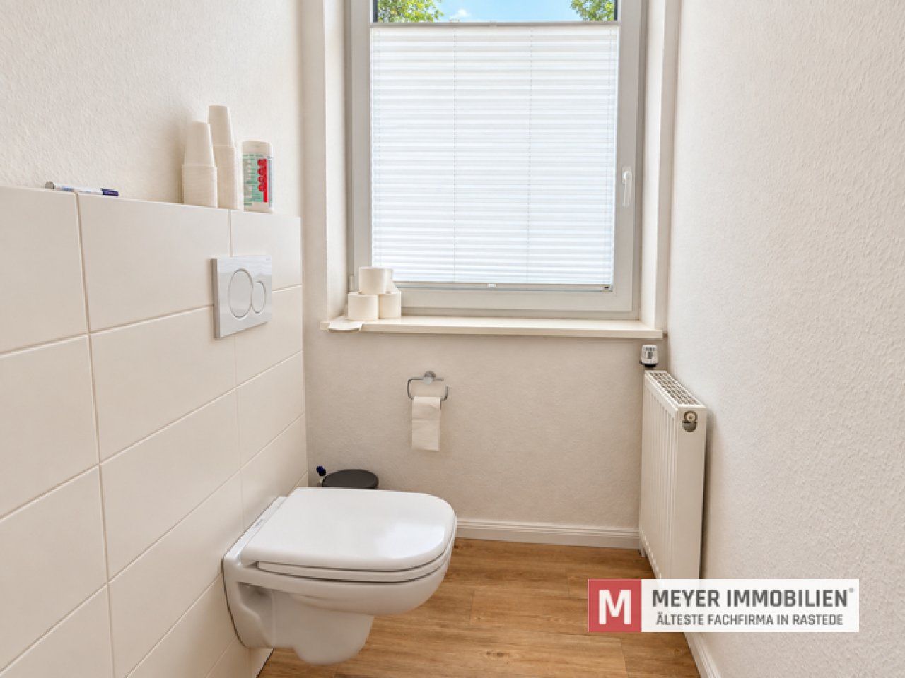 Anbau vorne - WC Anbau vorne - WC