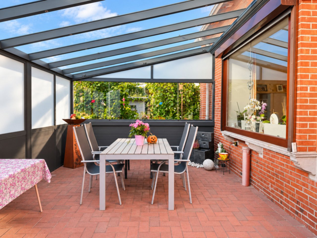 Überdachte Terrasse Überdachte Terrasse