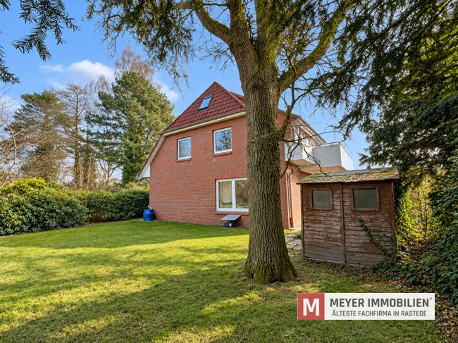 Geräumige Erdgeschosswohnung mit Garten und Carport im Herzen von Rastede (Obj.-Nr. 6684) Geräumige Erdgeschosswohnung mit Garten und Carport im Herzen von Rastede (Obj.-Nr. 6684)